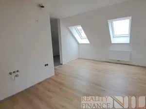 Pronájem bytu 2+kk, Plzeň, Prvomájová, 47 m2