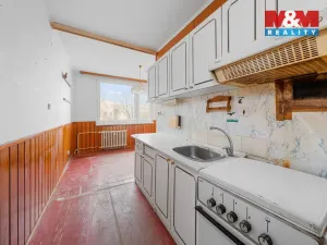 Prodej bytu 3+1, Ústí nad Labem - Střekov, Tolstého, 69 m2