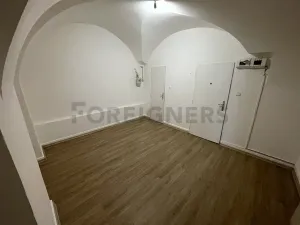 Pronájem bytu 2+kk, Hradec Králové, Velké náměstí, 60 m2