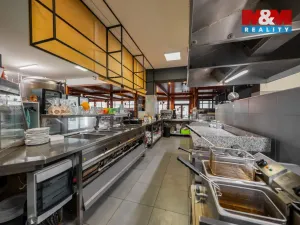 Pronájem restaurace, Olomouc - Nemilany, 600 m2