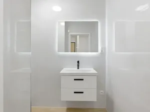 Pronájem bytu 2+kk, Karlovy Vary, Šmeralova, 48 m2