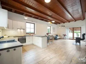 Prodej rodinného domu, Trhová Kamenice, 195 m2