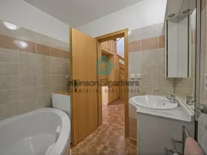 Prodej bytu 4+1, České Budějovice - České Budějovice 3, U Trojice, 116 m2