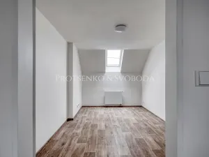 Prodej apartmánu, Prosečné, 349 m2