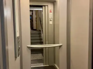 Pronájem bytu 2+kk, Praha - Vinohrady, Šrobárova, 49 m2