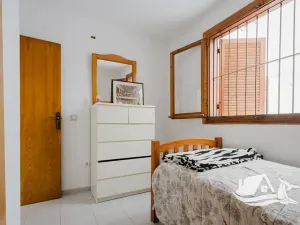 Prodej bytu 3+kk, Torrevieja, Španělsko, 48 m2