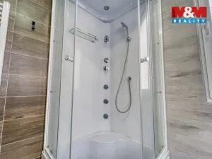 Prodej výrobních prostor, Stružná, 216 m2