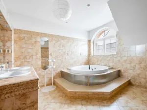 Dražba rodinného domu, Divišov, Vrcha II, 674 m2