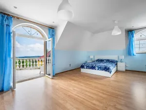 Dražba rodinného domu, Divišov, Vrcha II, 674 m2