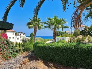 Prodej bytu 2+1, Agios Amvrosios Keryneias, Kypr, 75 m2