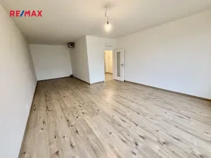 Prodej bytu 2+kk, Praha - Dolní Počernice, Černodolská, 64 m2