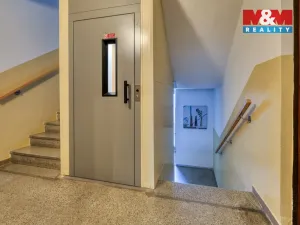 Pronájem bytu 1+1, Plzeň - Doudlevce, Skupova, 39 m2