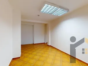Pronájem obchodního prostoru, Praha - Hostivař, Hornoměcholupská, 88 m2