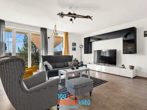 Prodej rodinného domu, Praha - Lipence, Nad žlábkem, 318 m2