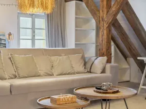 Pronájem bytu 1+kk, Praha - Nové Město, Lodecká, 75 m2