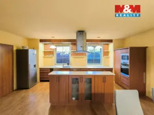 Prodej rodinného domu, Mokrovraty, 375 m2