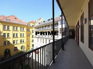 Pronájem kanceláře, Praha - Smíchov, Štefánikova, 63 m2