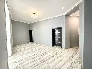 Prodej bytu 4+1, Karlovy Vary, Vřídelní, 160 m2