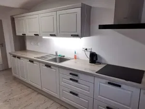 Prodej rodinného domu, Hředle, 398 m2