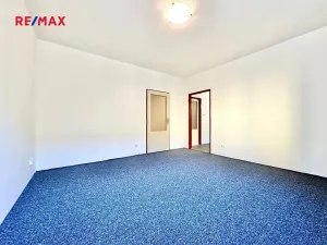 Pronájem bytu 2+1, Pardubice, Čs. armády, 60 m2