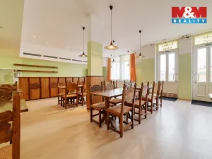 Prodej obchodního prostoru, Mariánské Lázně, Masarykova, 101 m2
