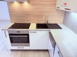 Pronájem bytu 2+kk, Benešov, Dukelská, 51 m2