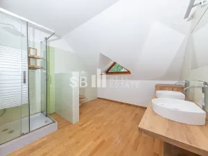 Prodej rodinného domu, Borová, 230 m2