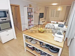 Prodej bytu 3+kk, Chlumín, 96 m2