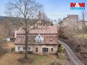 Prodej historického objektu, Machov, 268 m2