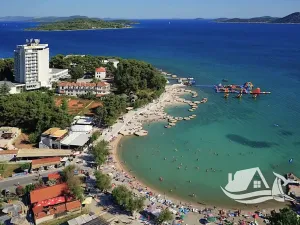 Prodej vícegeneračního domu, Vodice, Chorvatsko, 1230 m2