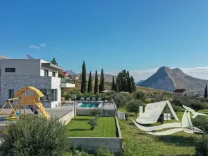 Prodej vily, Split, Chorvatsko, 195 m2