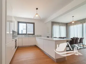 Prodej bytu 2+kk, Lemesos, Kypr, 57 m2