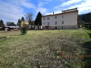 Prodej komerční nemovitosti, Lštění, Míru, 1933 m2