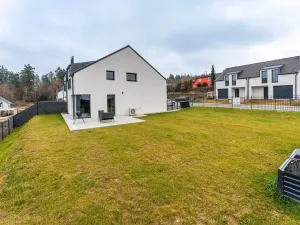 Prodej rodinného domu, Chocerady, 163 m2