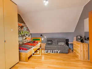 Prodej rodinného domu, Jenštejn, Zlatnická, 125 m2