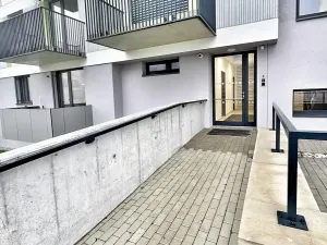 Pronájem bytu 1+kk, Kladno, Štěpána Rautenstraucha, 31 m2