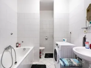 Prodej bytu 1+kk, Beroun, Náměstí Joachima Barranda, 42 m2