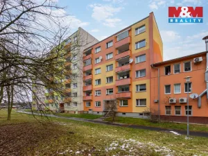 Prodej bytu 3+1, Karlovy Vary - Stará Role, Dvořákova, 83 m2