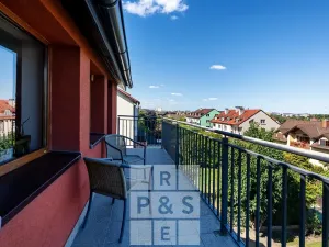 Prodej vícegeneračního domu, Praha - Štěrboholy, Pod areálem, 333 m2