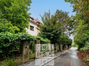 Prodej bytu 3+1, Praha - Smíchov, Nad Laurovou, 98 m2