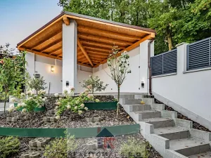 Prodej vily, Praha - Komořany, Pod lesem, 770 m2