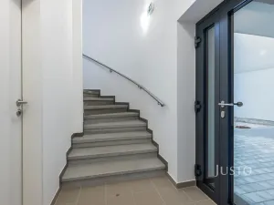 Pronájem bytu 3+kk, Staré Město, Hradišťská, 76 m2