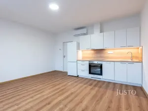 Pronájem bytu 2+kk, Staré Město, Hradišťská, 55 m2