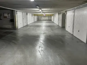 Pronájem garáže, Liberec, Ježkova, 15 m2