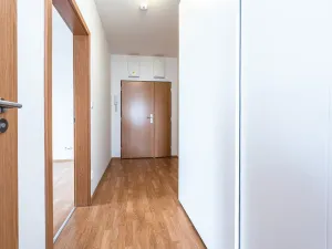 Pronájem bytu 2+kk, Praha - Kamýk, U Kamýku, 55 m2