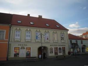 Pronájem bytu 1+kk, Vodňany, nám. Svobody, 40 m2