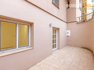 Pronájem bytu 2+kk, Praha - Bubeneč, Eliášova, 55 m2
