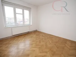 Pronájem bytu 5+1, Plzeň - Jižní Předměstí, U Trati, 130 m2