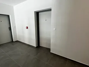 Pronájem bytu 2+kk, Hluboká nad Vltavou, Potoční, 57 m2