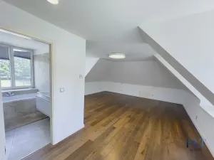 Prodej vily, Babice, Starobabická, 728 m2